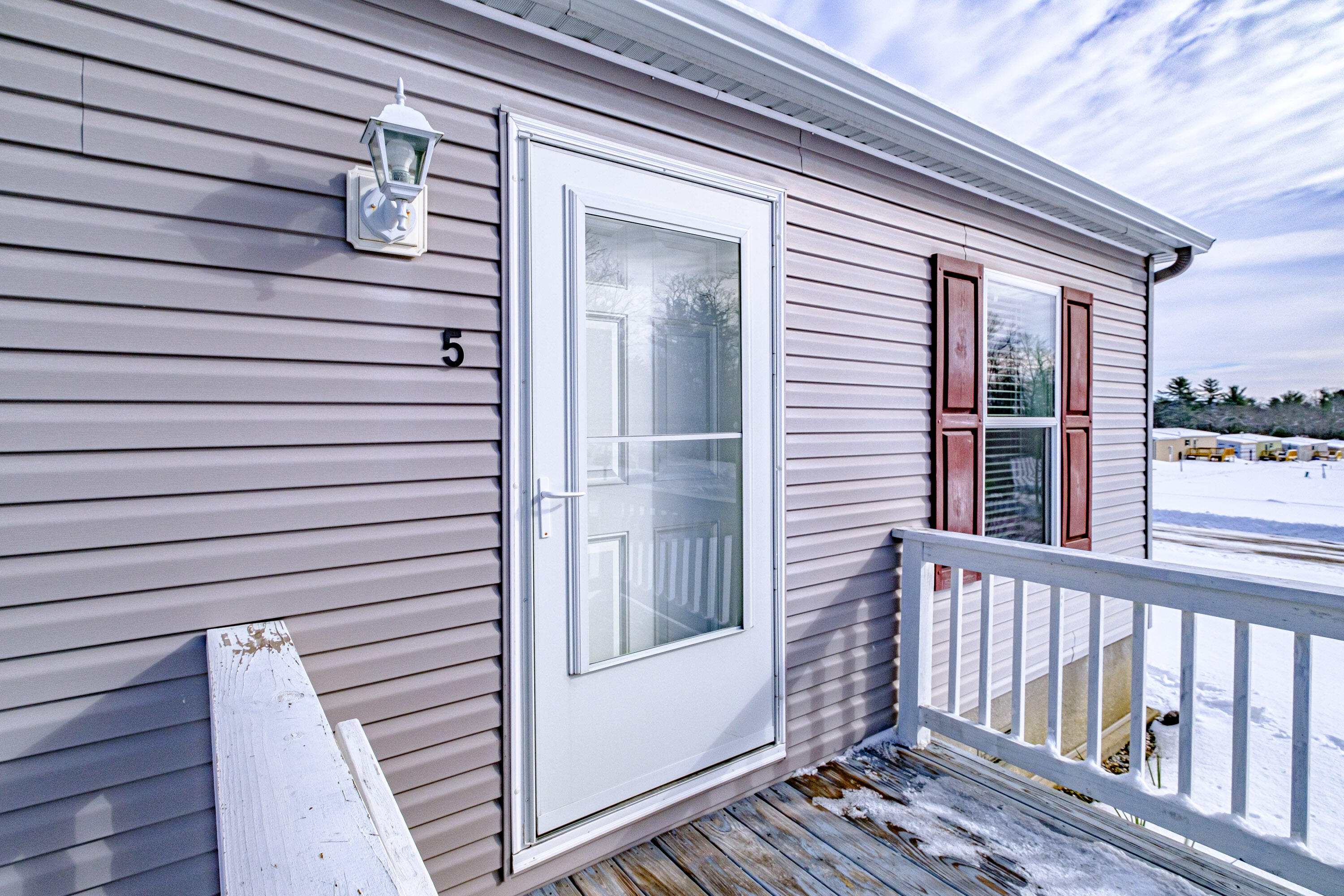 5 Willow Drive Norway ME 04268