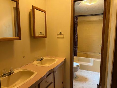 578 Auburn Road Turner ME 04282