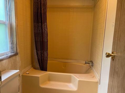 578 Auburn Road Turner ME 04282