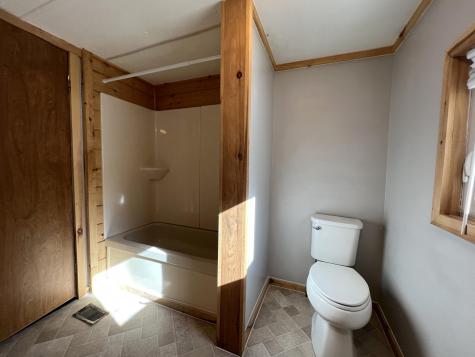 7 Davis Lane Sabattus ME 04280