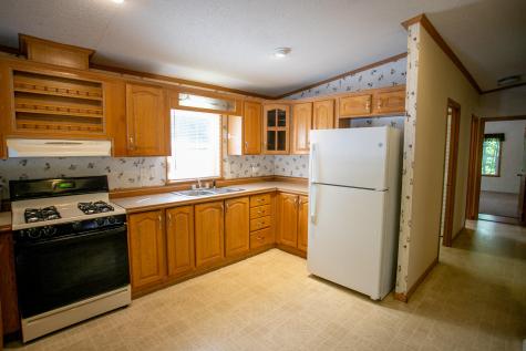 699 Pond Road Saint Albans ME 04971