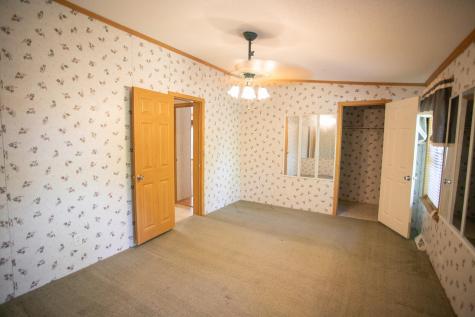 699 Pond Road Saint Albans ME 04971