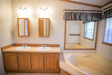 699 Pond Road Saint Albans ME 04971