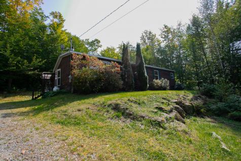 699 Pond Road Saint Albans ME 04971