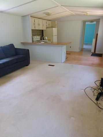 6 Paine Road Oxford ME 04270
