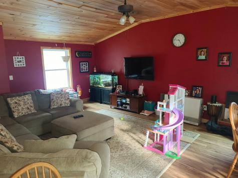 206 Verrill Road Minot ME 04258