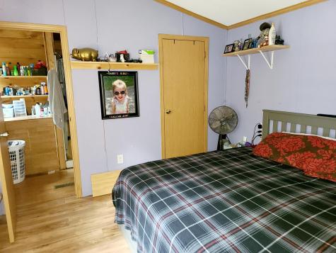 206 Verrill Road Minot ME 04258