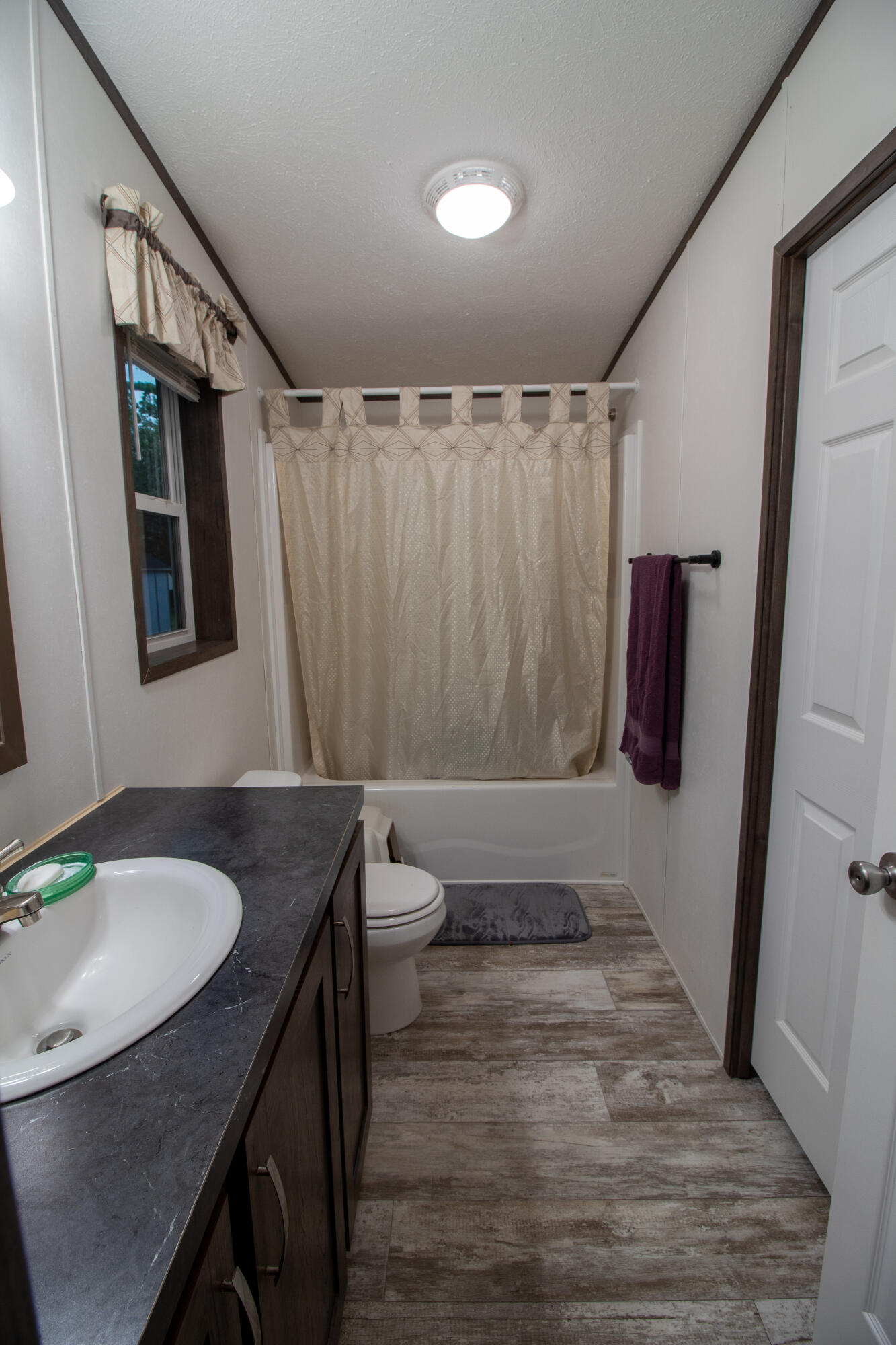 43 Larry Lane Brunswick ME 04011