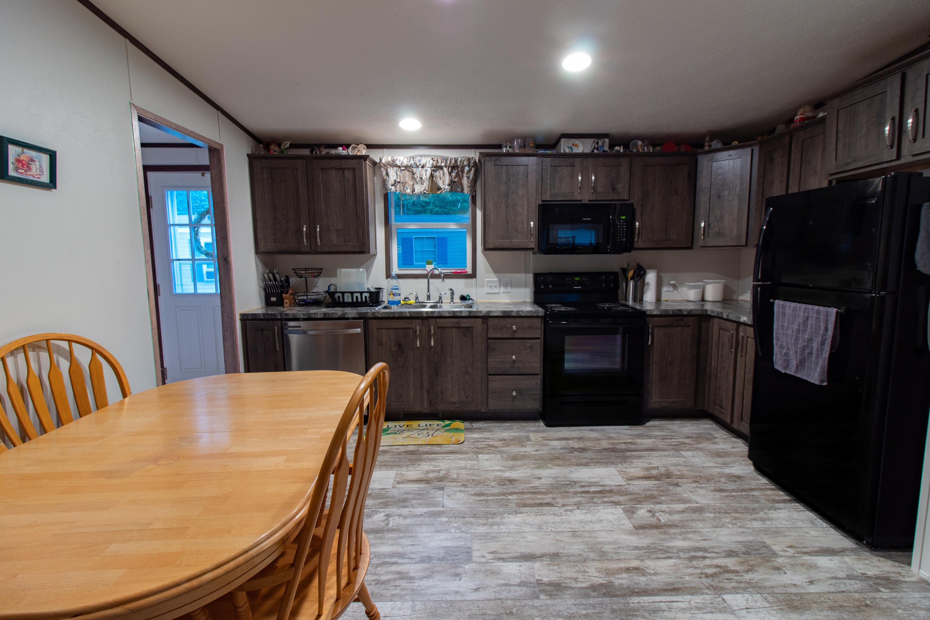 43 Larry Lane Brunswick ME 04011