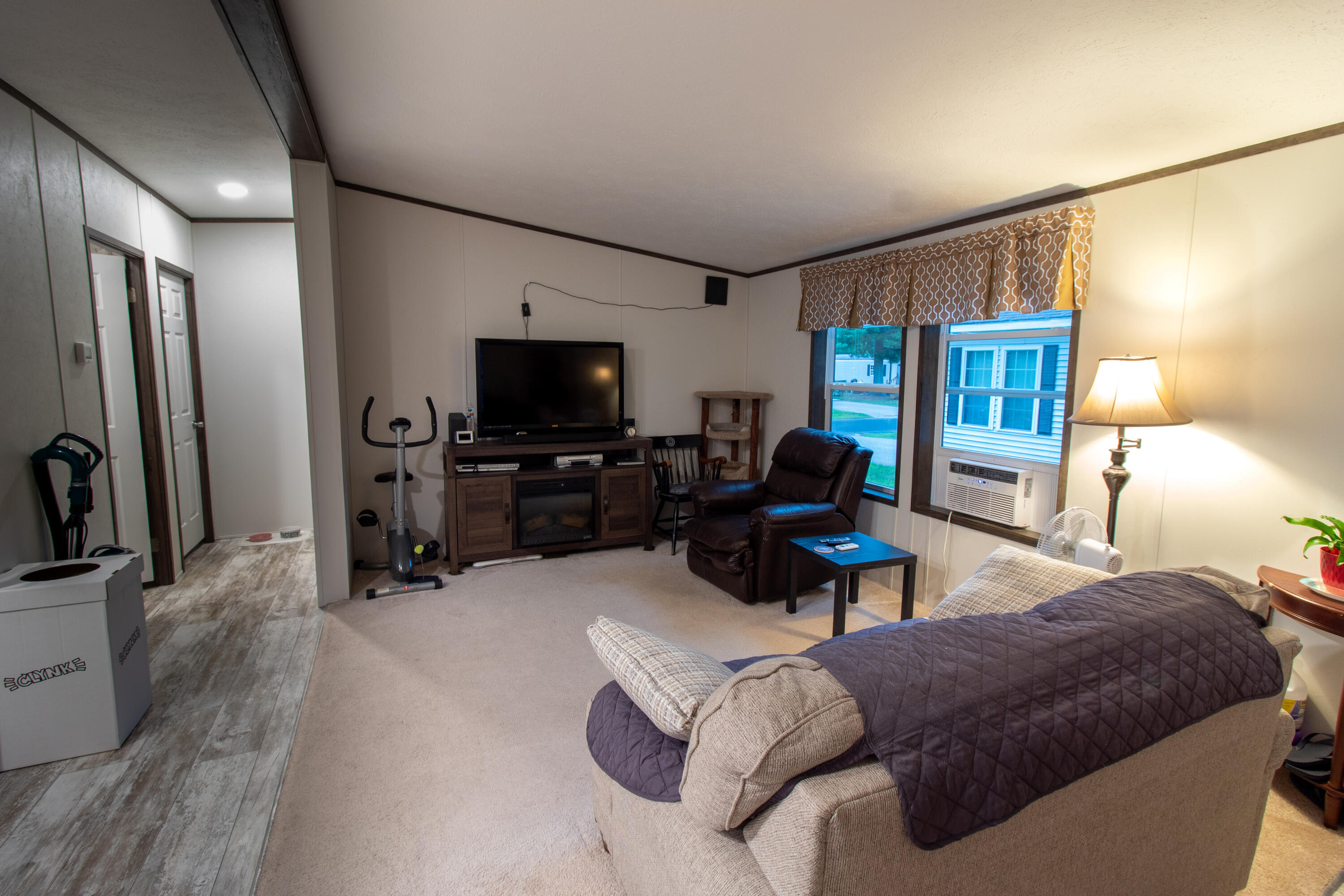 43 Larry Lane Brunswick ME 04011