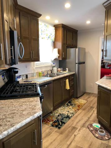 19 Kapote Drive Norway ME 04268