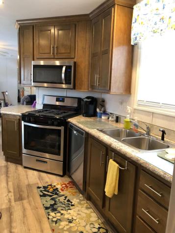 19 Kapote Drive Norway ME 04268