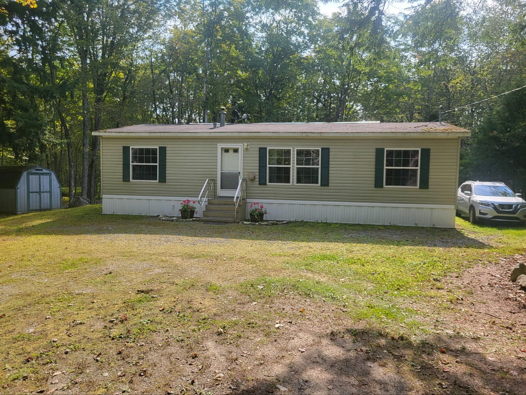 306 Stone Road Union ME 04862