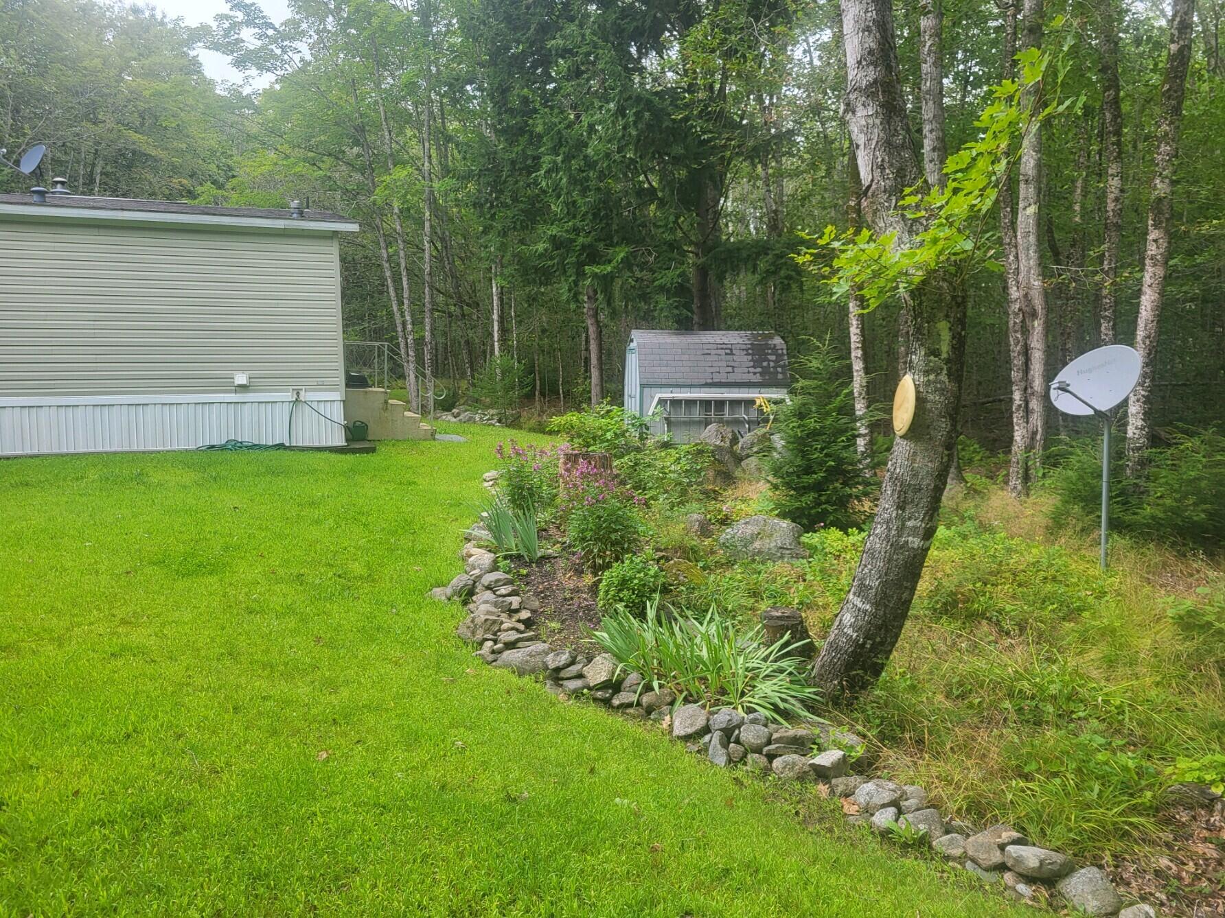 306 Stone Road Union ME 04862