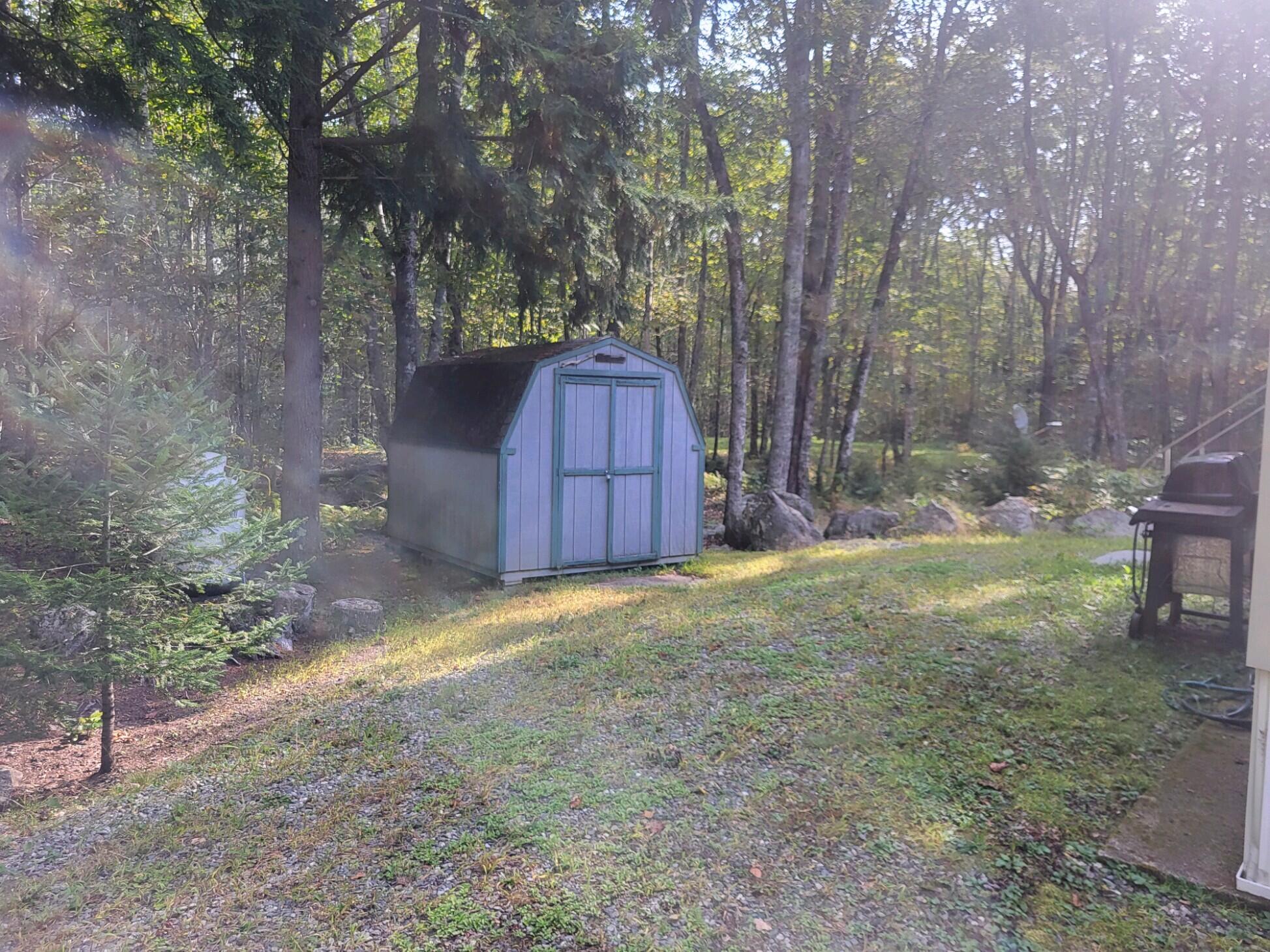 306 Stone Road Union ME 04862