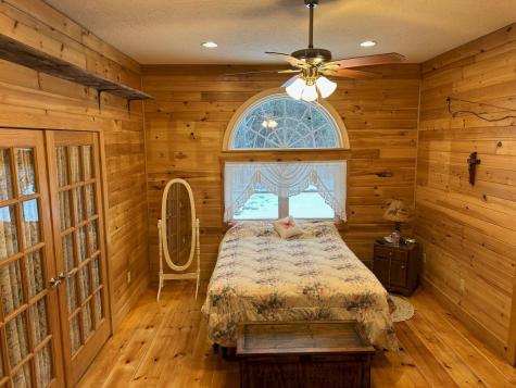 121 Ella Gerald Road Canaan ME 04924