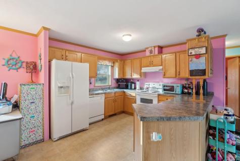 170 North Raymond Road Poland ME 04274