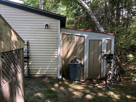 9 Lakeview Drive Holden ME 04429