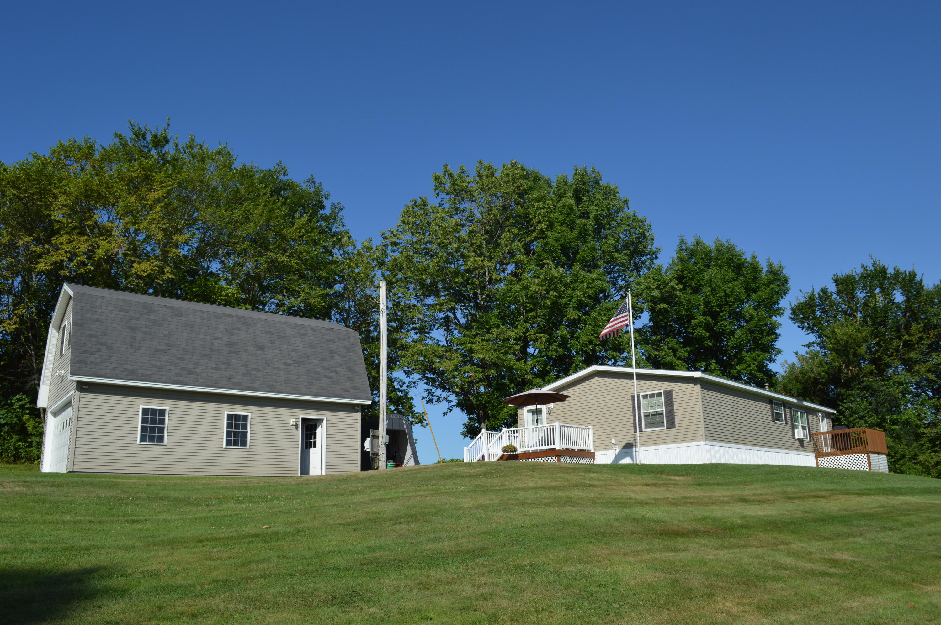 323 Academy Road Monmouth ME 04259