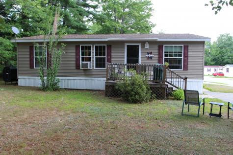 9 Hawthorn Drive Norway ME 04268