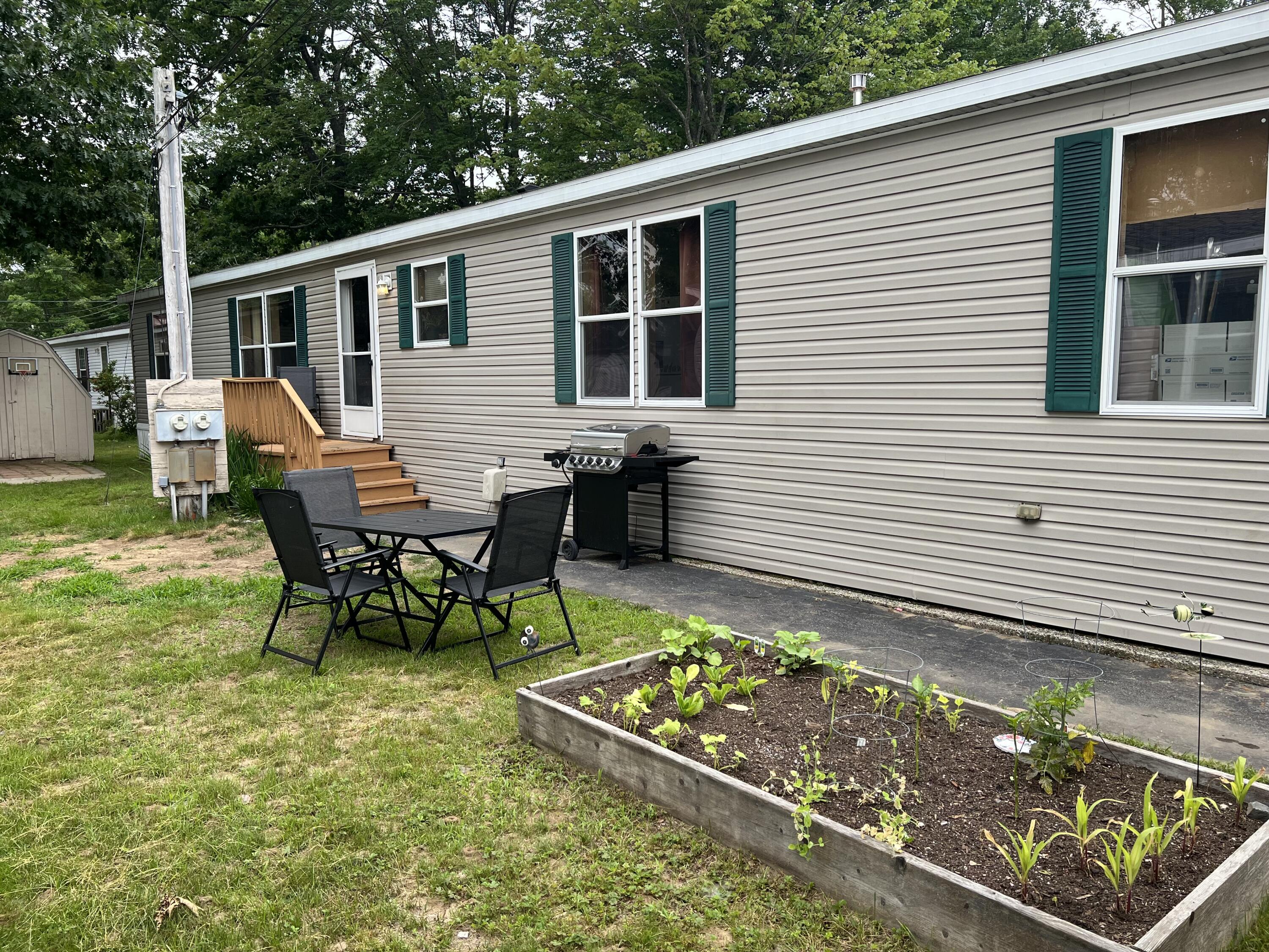 23 Karen Lane Brunswick ME 04011