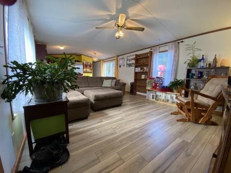 67 Autumn Lane Lewiston ME 04240