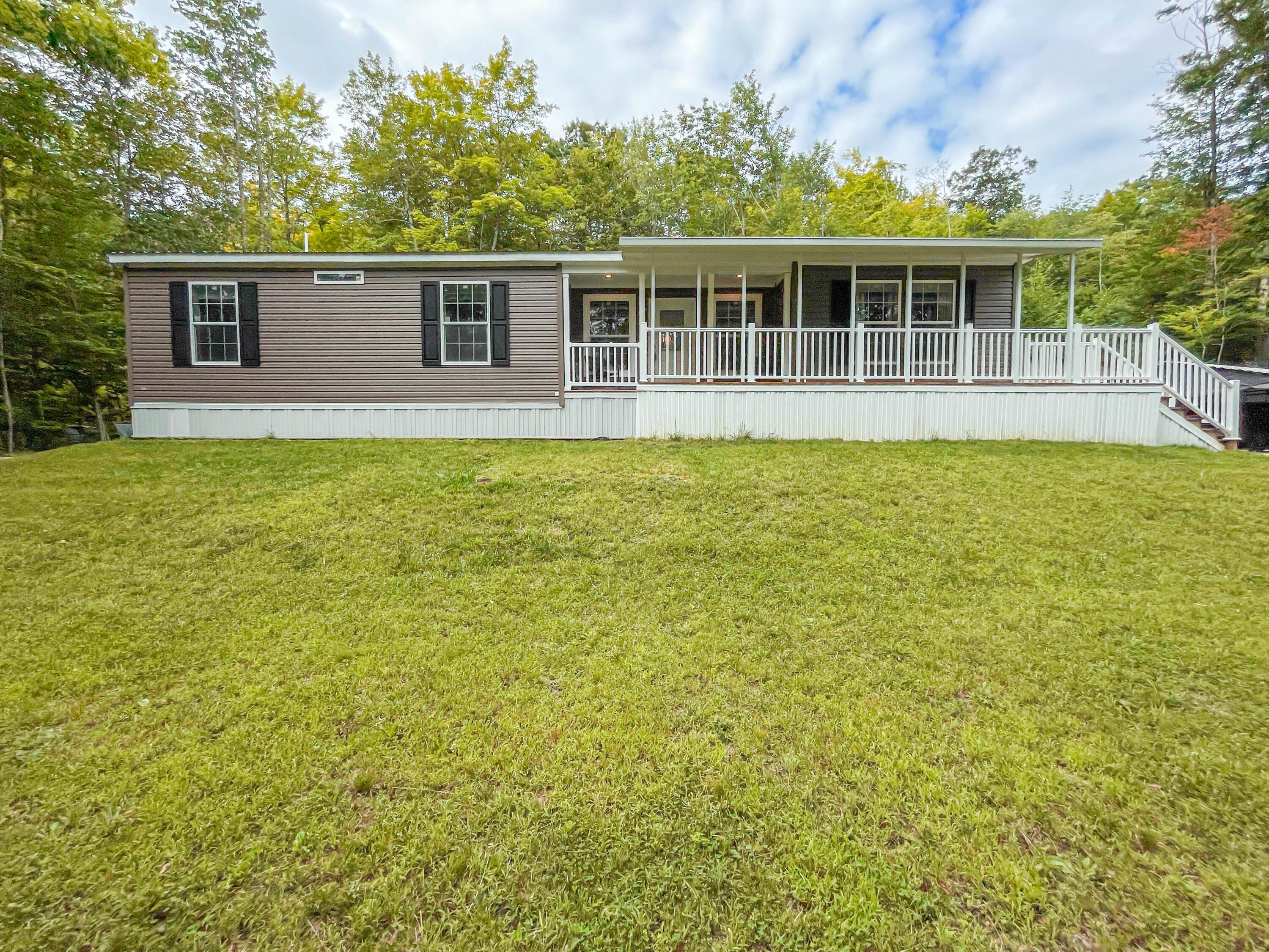 365 N Raymond Road Poland ME 04274