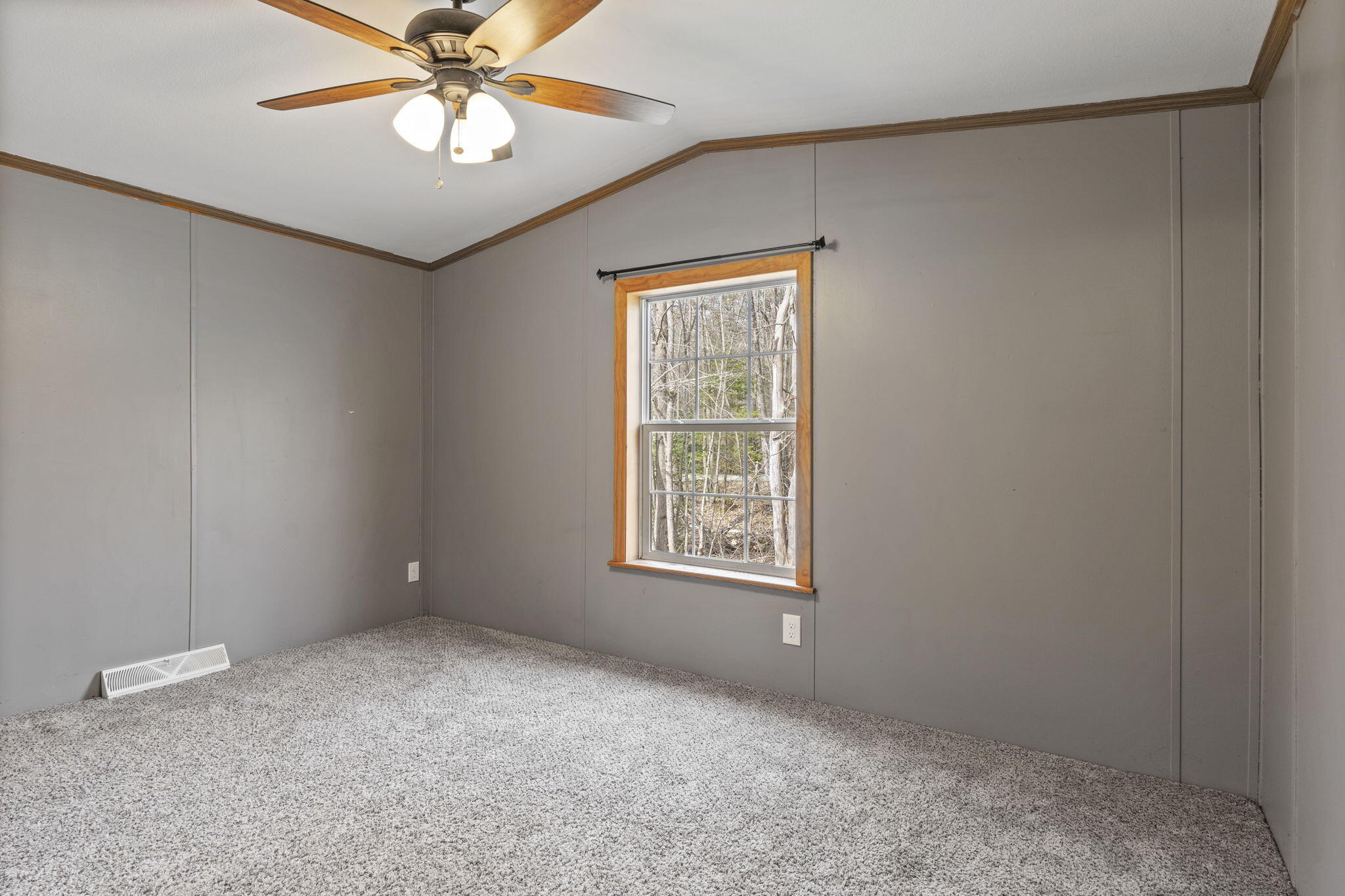 41 E Ridge Road Sabattus ME 04280