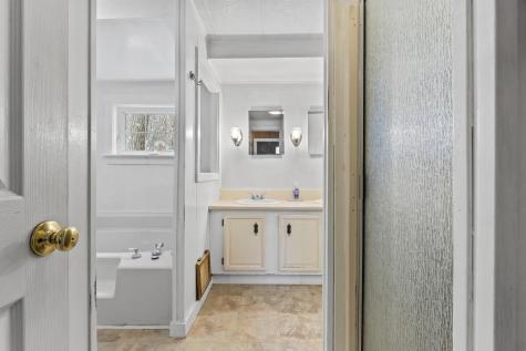 20 Caincrest Road York ME 03909