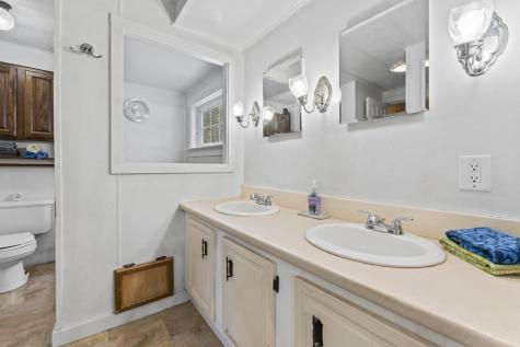 20 Caincrest Road York ME 03909