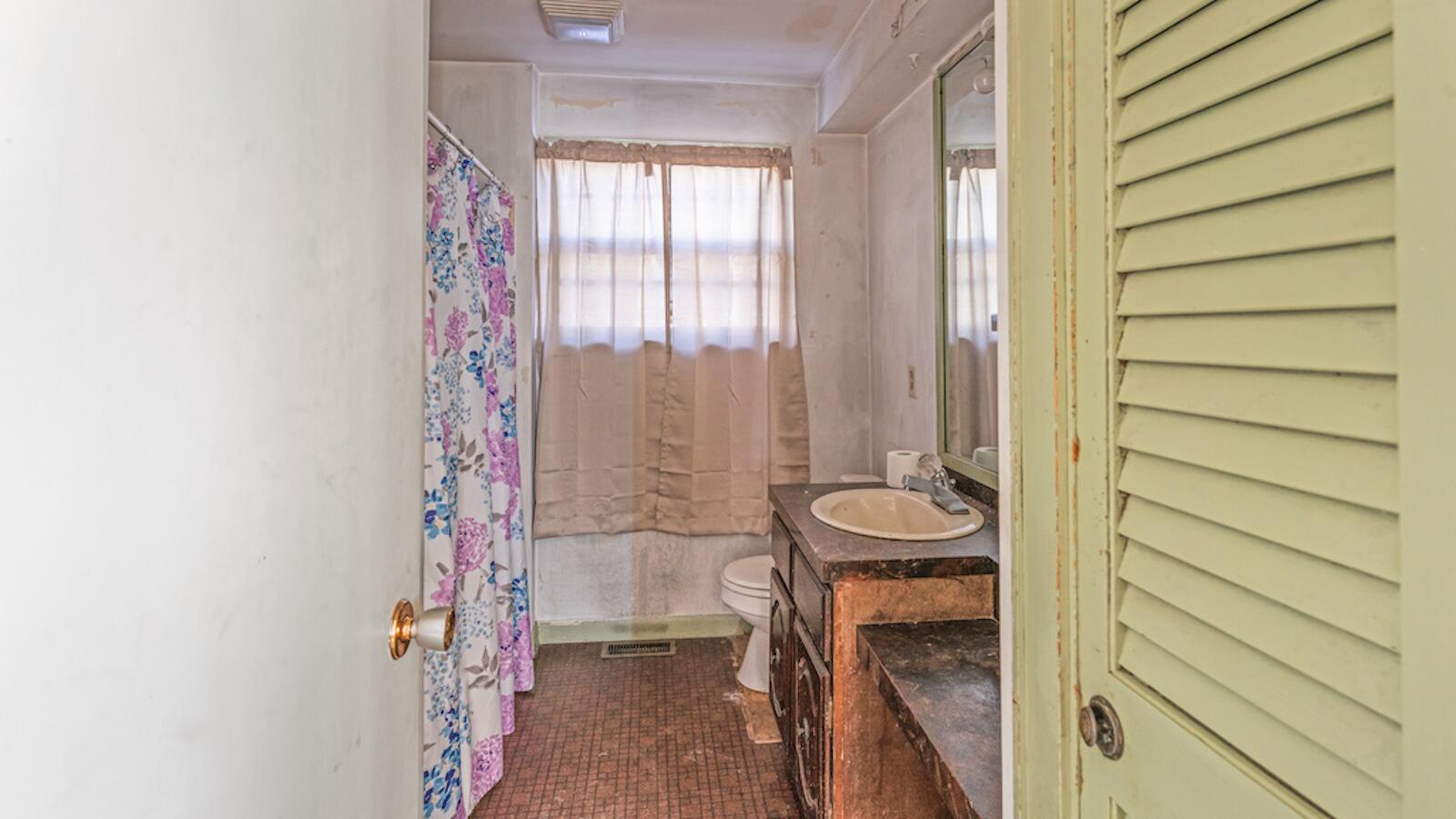 18 Gage Street Bridgton ME 04009