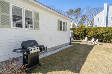 8 Railroad Avenue Kennebunk ME 04043