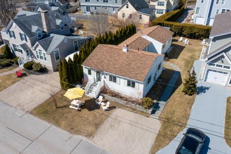 8 Railroad Avenue Kennebunk ME 04043