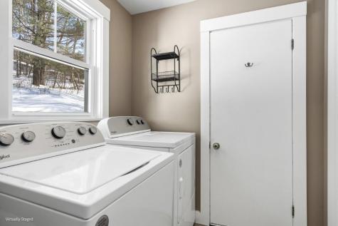934 Wiscasset Road Boothbay ME 04537