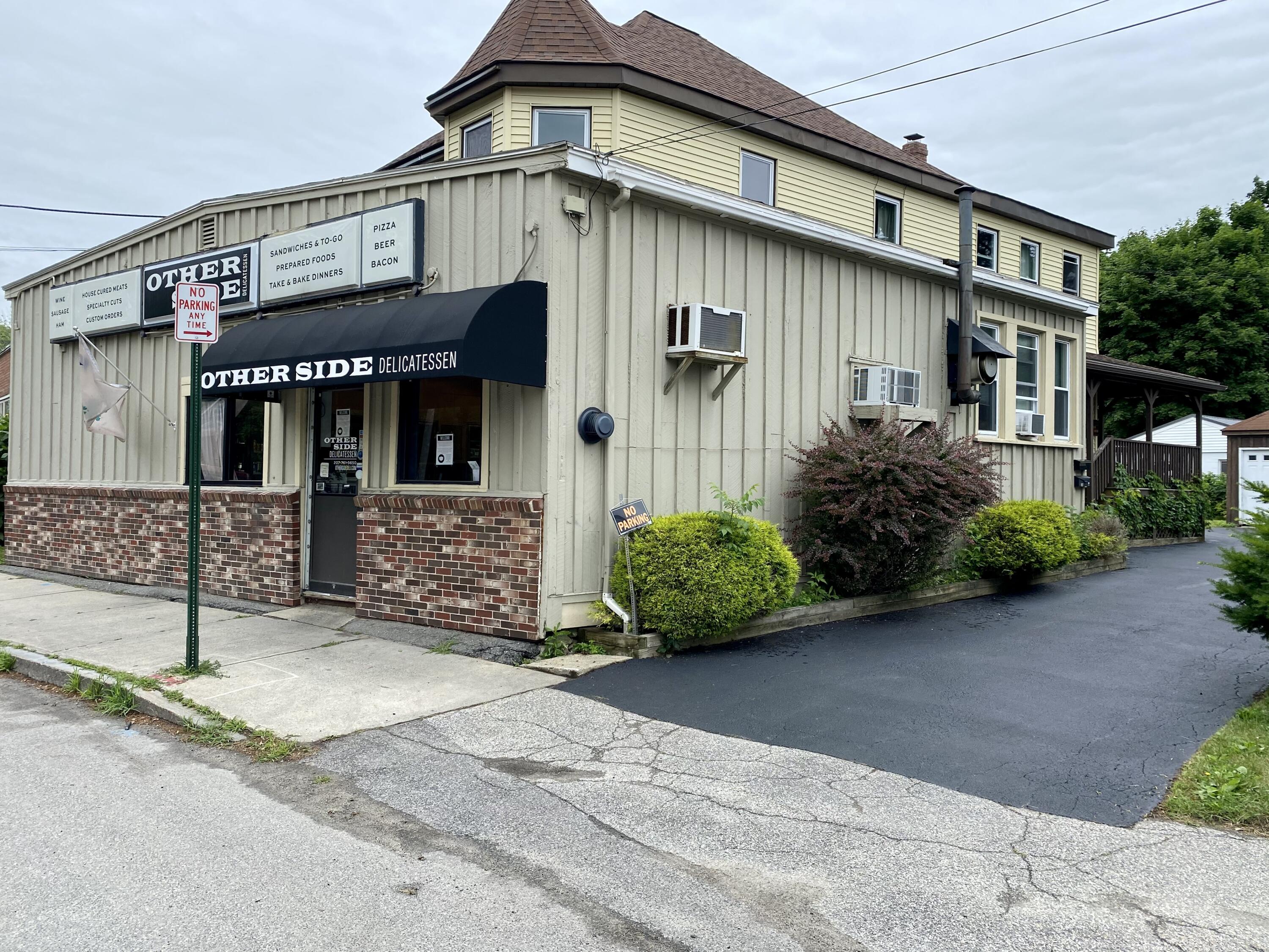 164 Veranda Street Portland ME 04103