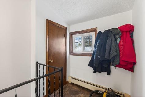 36 Edgemont Avenue Waterville ME 04901