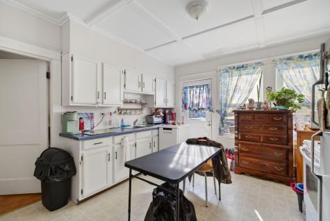 36 Edgemont Avenue Waterville ME 04901