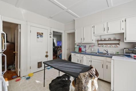 36 Edgemont Avenue Waterville ME 04901