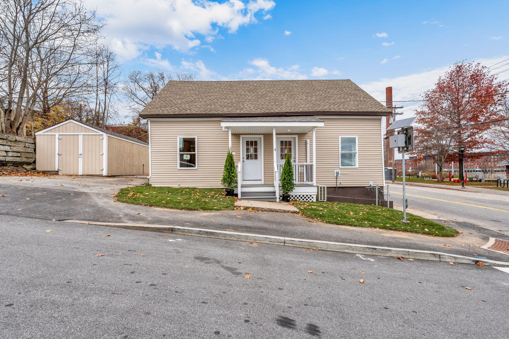 4 High Street Biddeford ME 04005