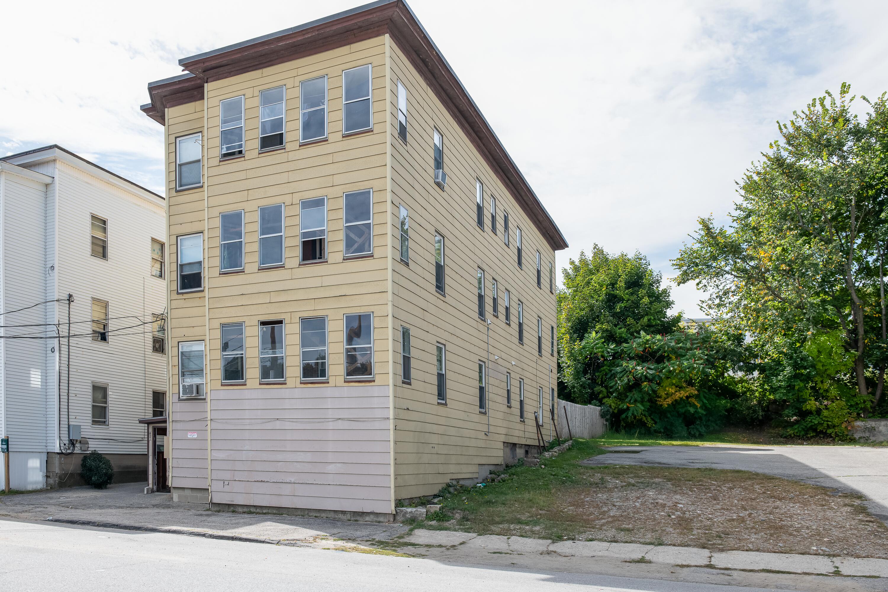 419-425 Cumberland Street Rumford ME 04276