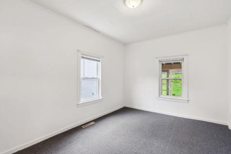 520 Lincoln Street Lewiston ME 04240