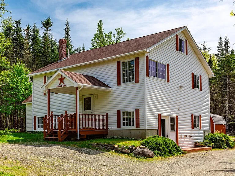 6 Pams Way Bar Harbor ME 04609