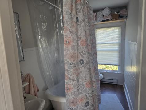 12 Gay Street Rockland ME 04841