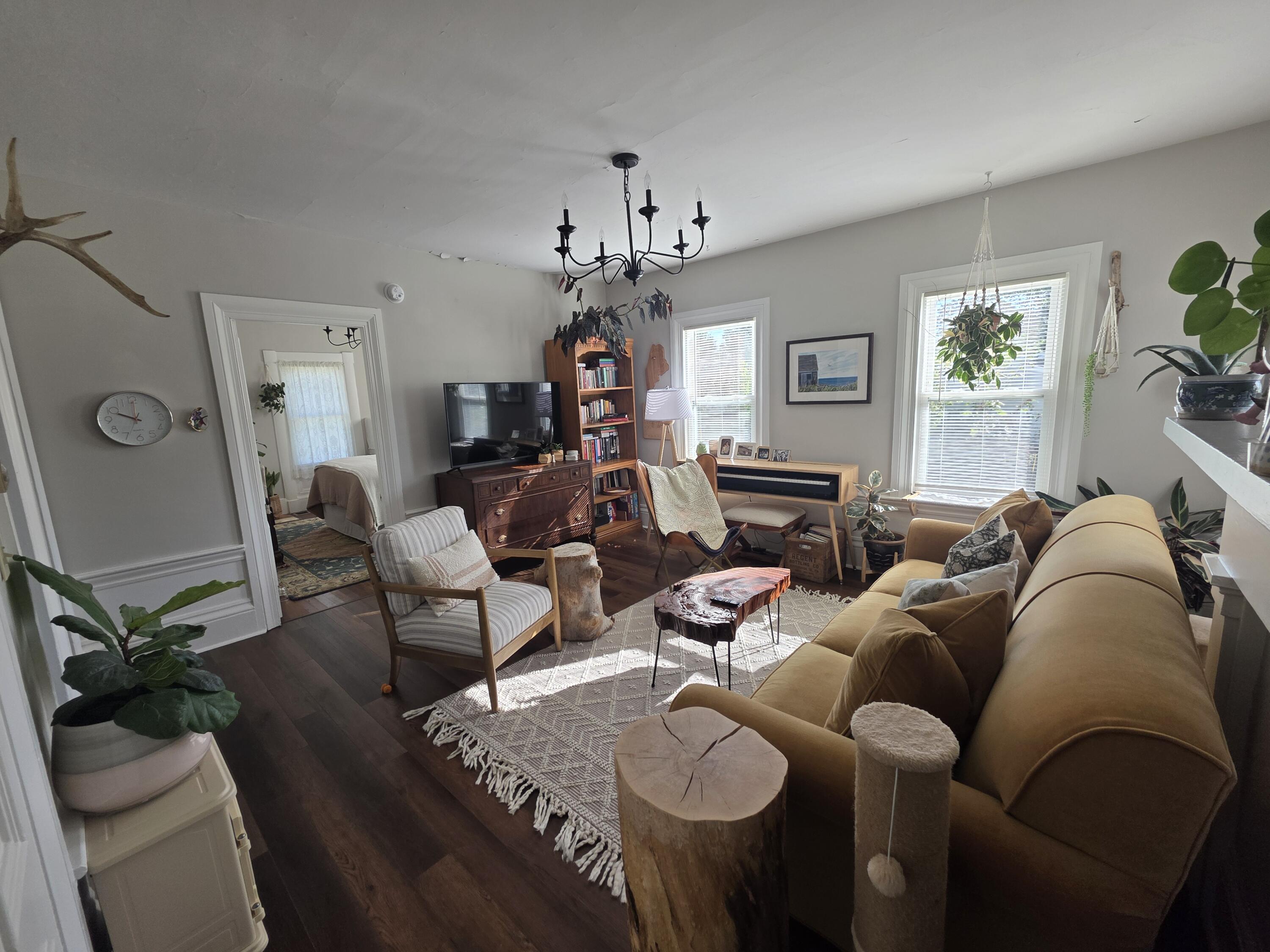 12 Gay Street Rockland ME 04841