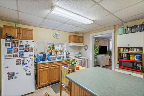 24 Dyer Street Saco ME 04072