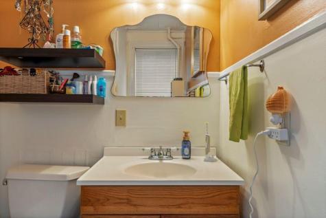 24 Dyer Street Saco ME 04072