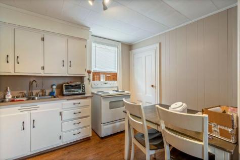 24 Dyer Street Saco ME 04072