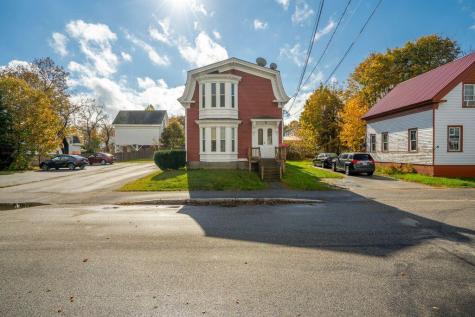 24 Dyer Street Saco ME 04072