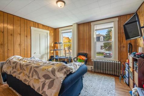 24 Dyer Street Saco ME 04072