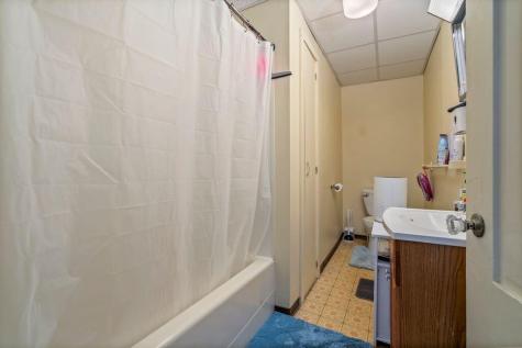 24 Dyer Street Saco ME 04072